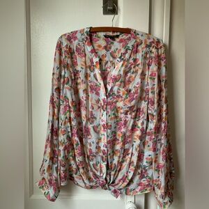 Zac & Rachel Floral Blouse Size L Button Sleeve 3/4 or full length